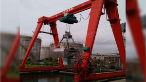 MHZ type electric hoist grab bucket gantry crane